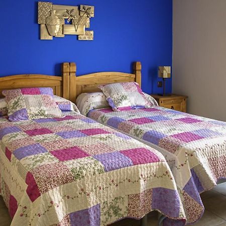 Apartamentos Rurales El Calama 사르사 데 그라나디야 객실 사진