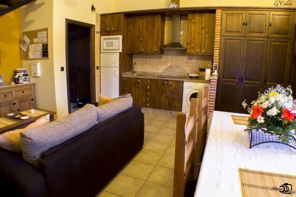 Apartamentos Rurales El Calama 사르사 데 그라나디야 외부 사진